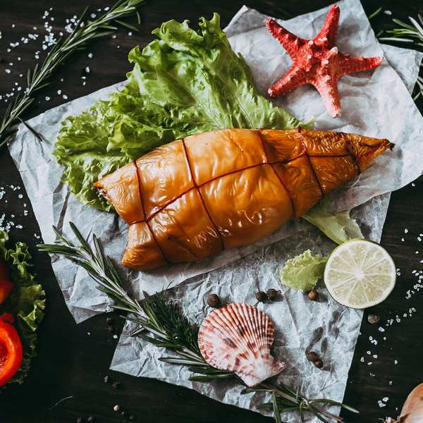 Кальмар со скумбрией горячего копчения